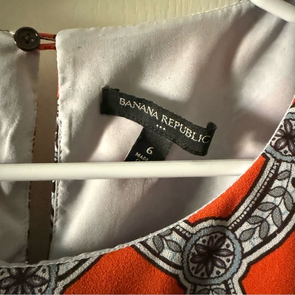 BANANA REPUBLIC Dress size 6 Geometric Patterned Shift Dress in Orange and Black - Picture 11 of 14